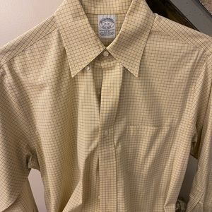 Mens slim fit non iron button down shirt